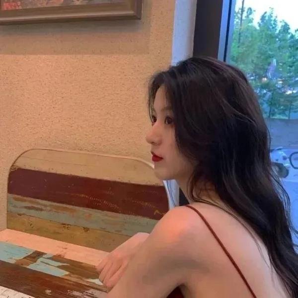 重生八零,不当老黄牛